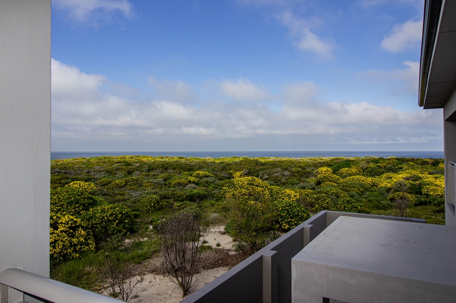 6 Bedroom Property for Sale in Kleinbaai Western Cape